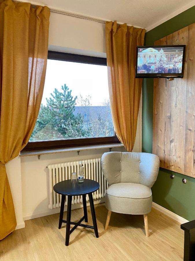 Landgasthaus Loewen Mit Gaestehaus Holzhausen  Exteriér fotografie
